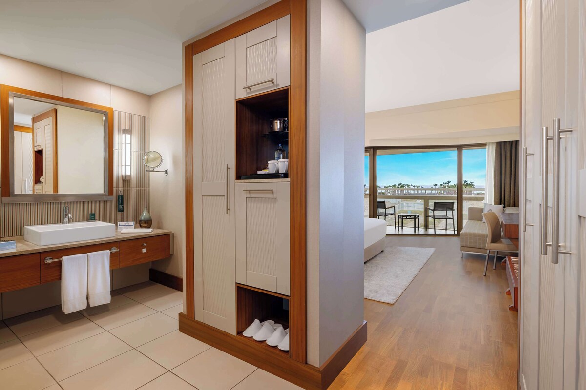 Minibar (free items), in-room safe, desk, laptop workspace