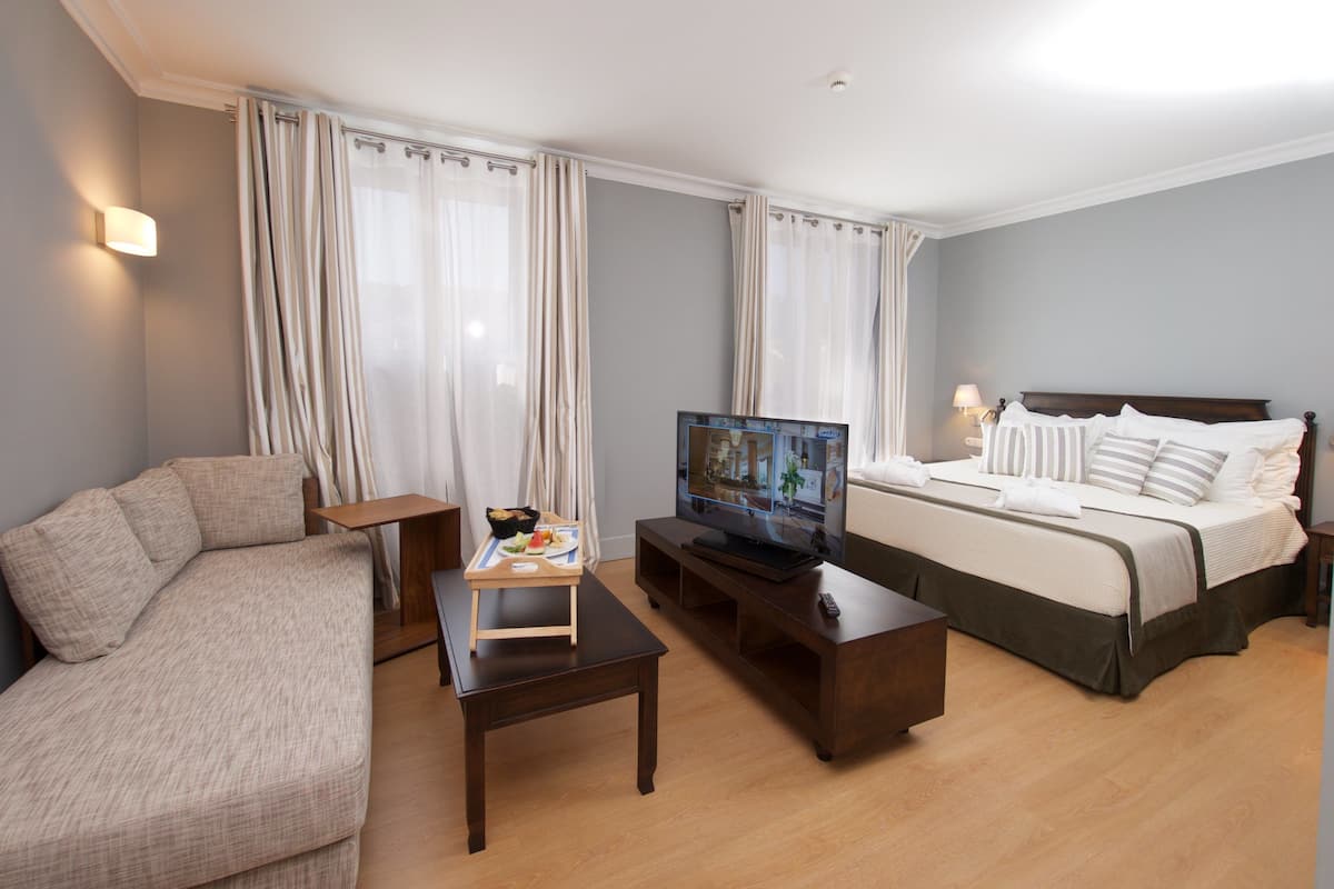Junior Suite with Town View