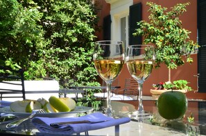 Food and drink - Siora Vittoria Boutique Hotel (Corfu)