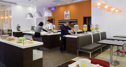 ibis Beijing Sanyuan