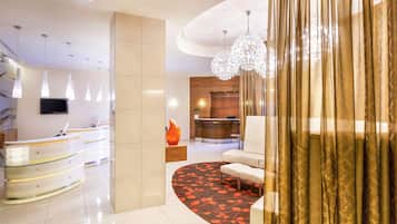 Khu tiếp khách ở sảnh