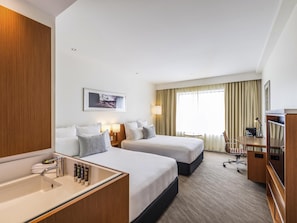 In-room safe, individually furnished, desk, laptop workspace