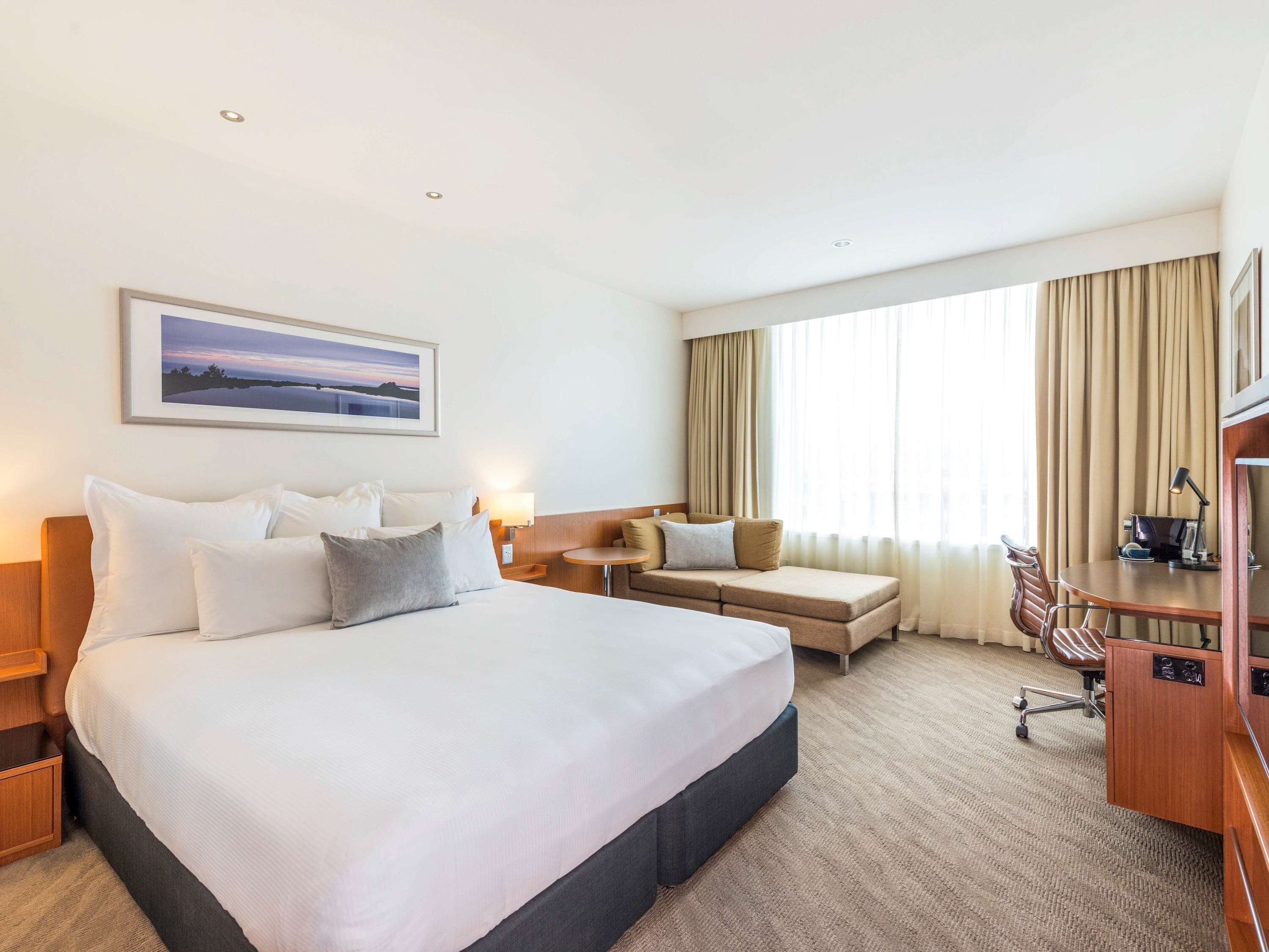 Novotel Christchurch Cathedral Square in Christchurch Find Hotel Reviews, Rooms, and Prices on