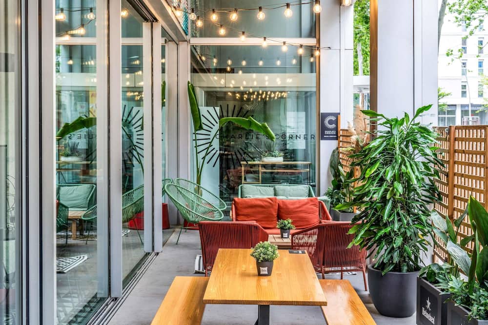 ibis Barcelona Glories 22