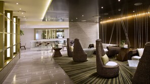 Couples treatment rooms, steam room, body treatments, hydrotherapy
