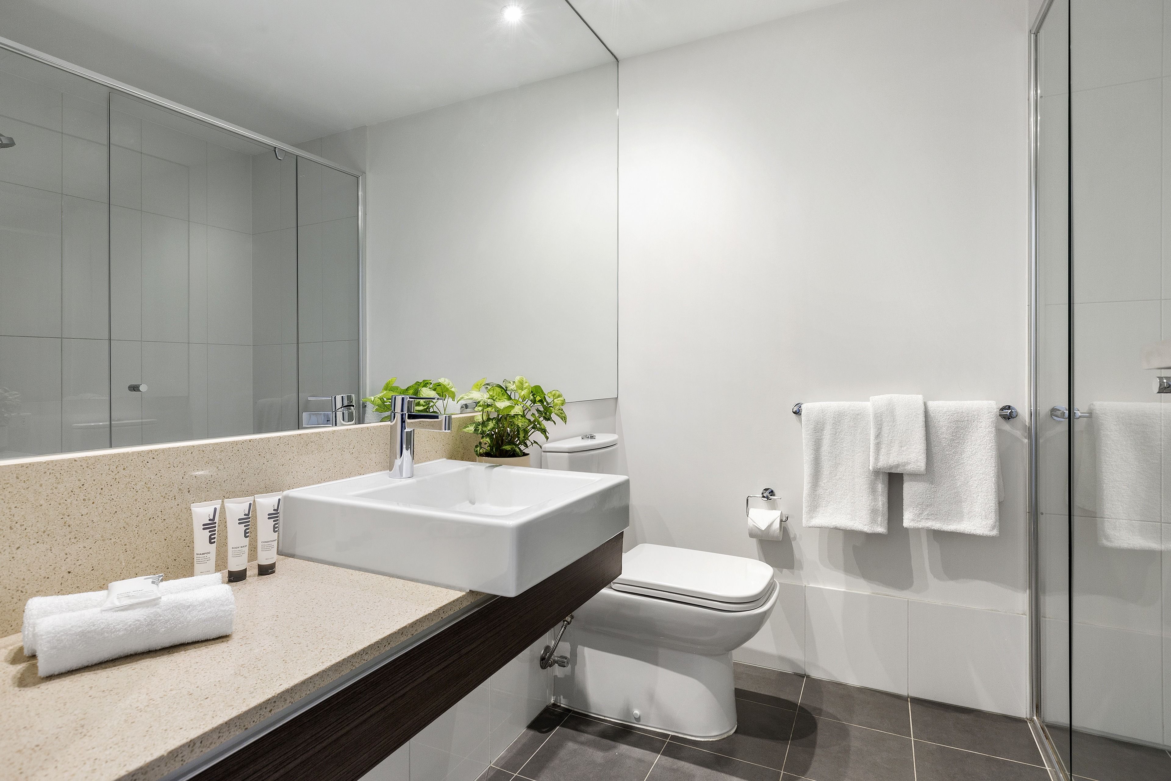 Quest Caroline Springs — image 8