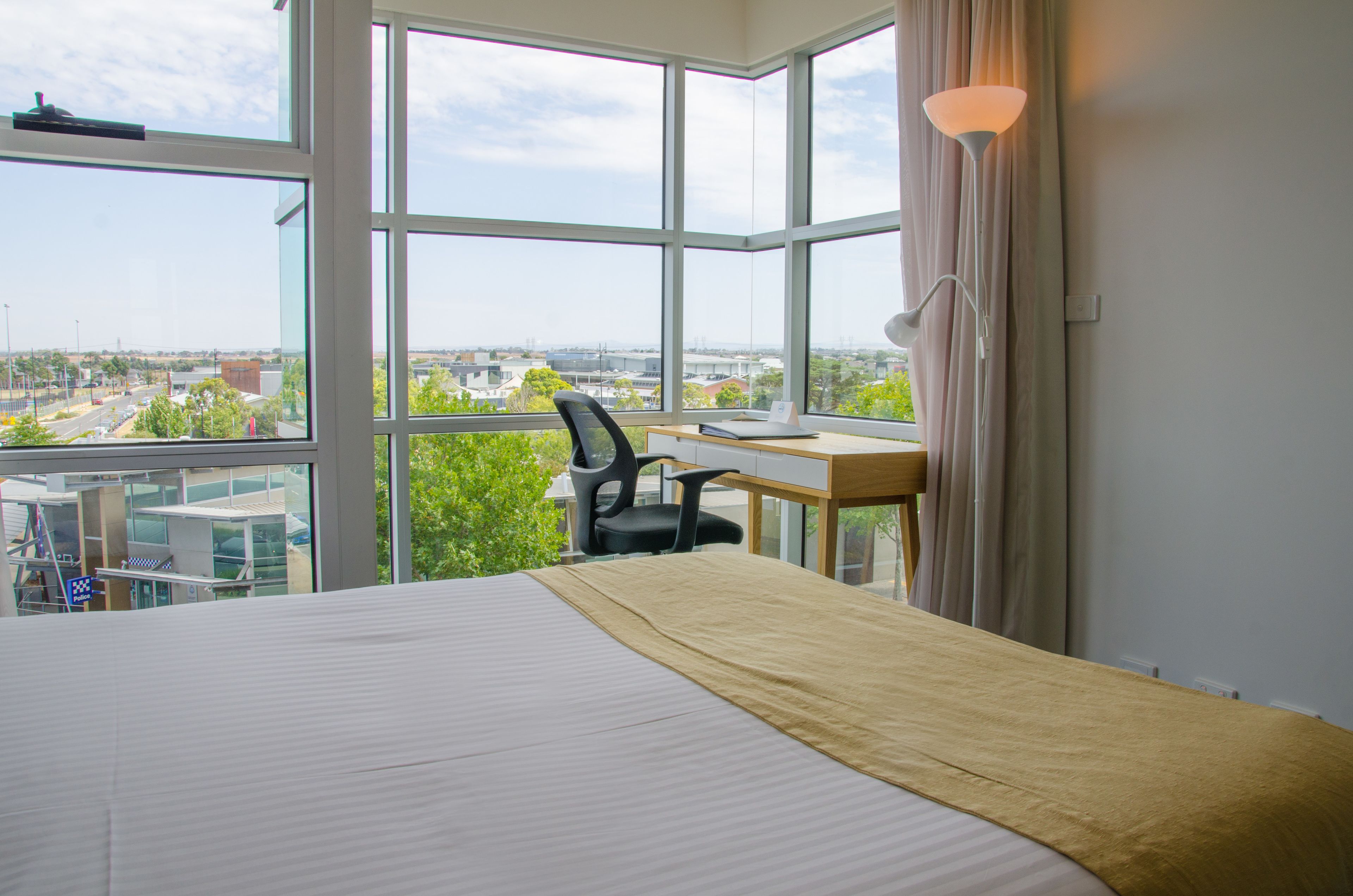 Quest Caroline Springs — image 6