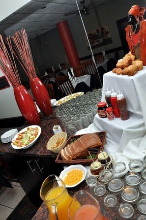 Breakfast area - Stanville Hotel (Bloemfontein)
