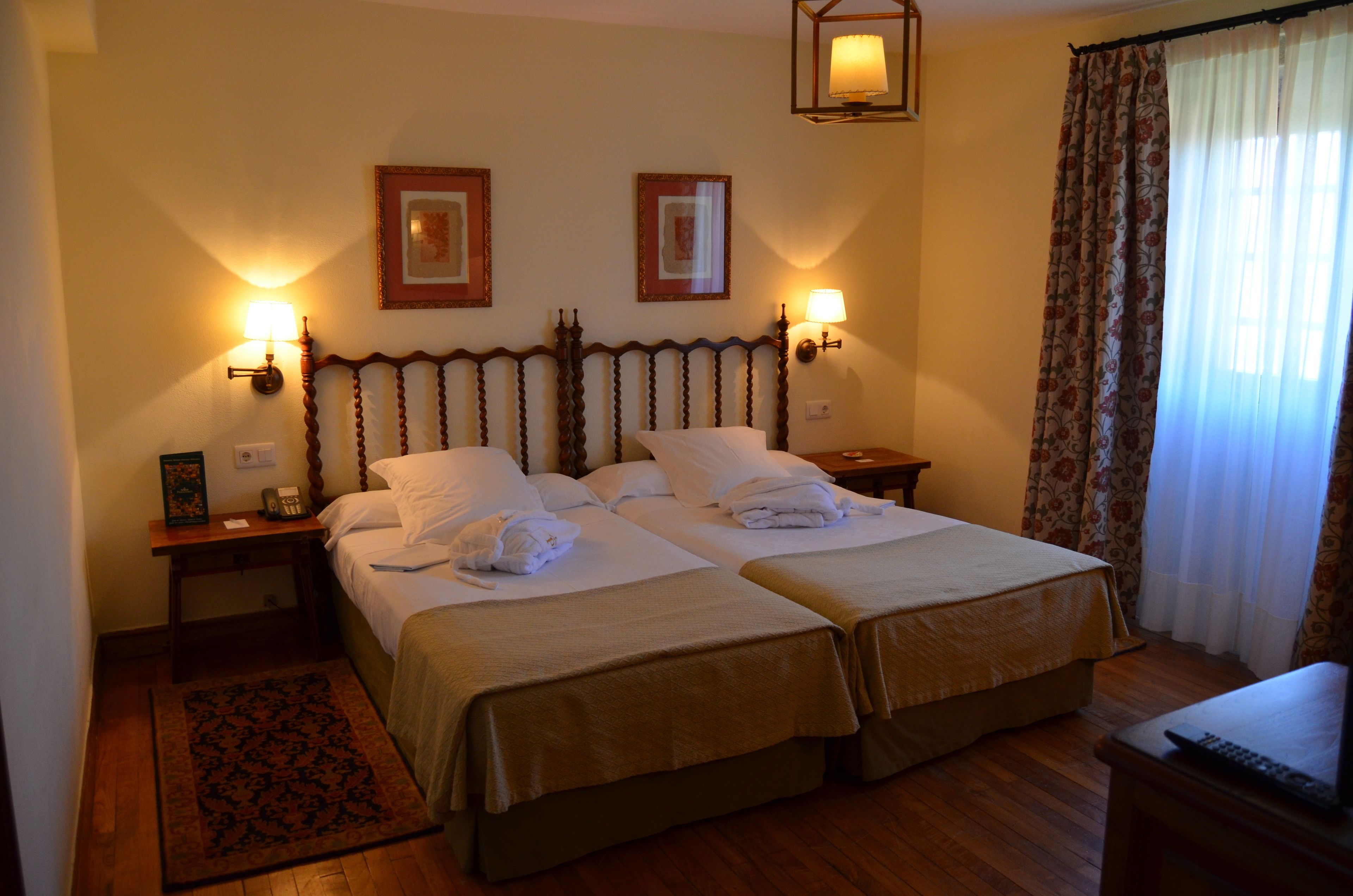 1 bedroom, minibar, in-room safe, desk