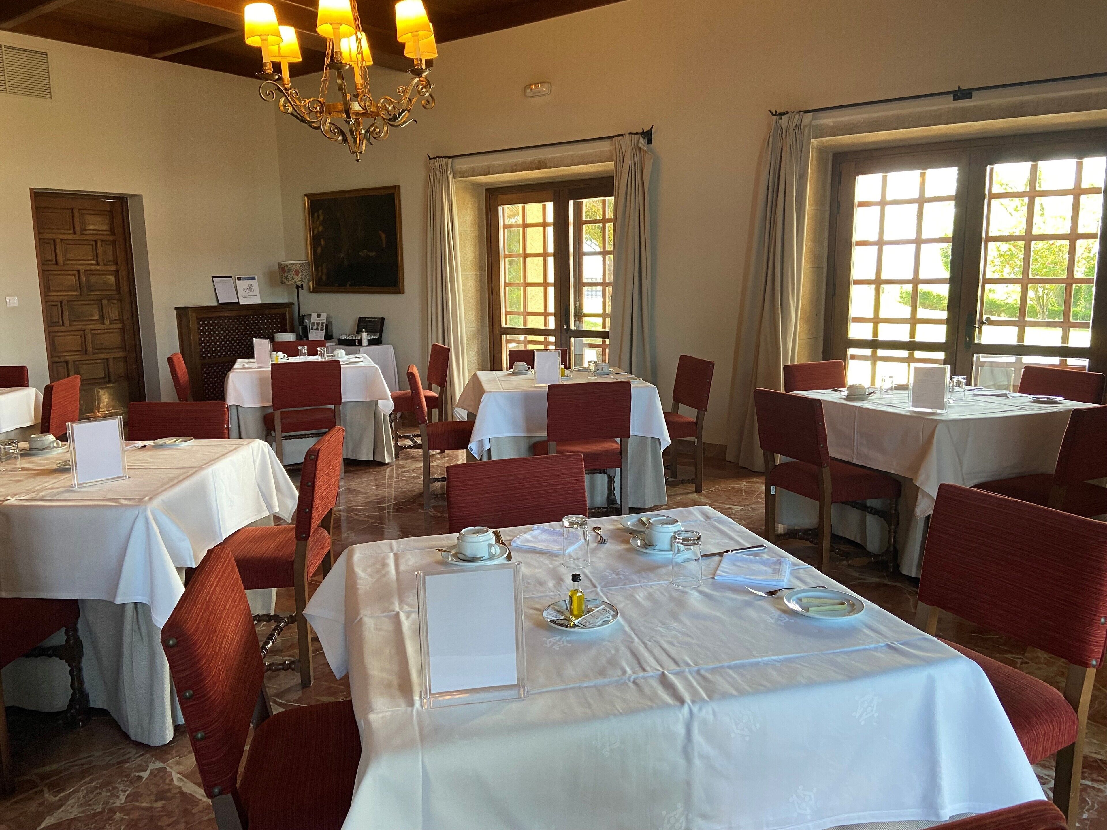 Daily buffet breakfast (EUR 19 per person)