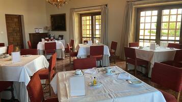 Daily buffet breakfast (EUR 19 per person)