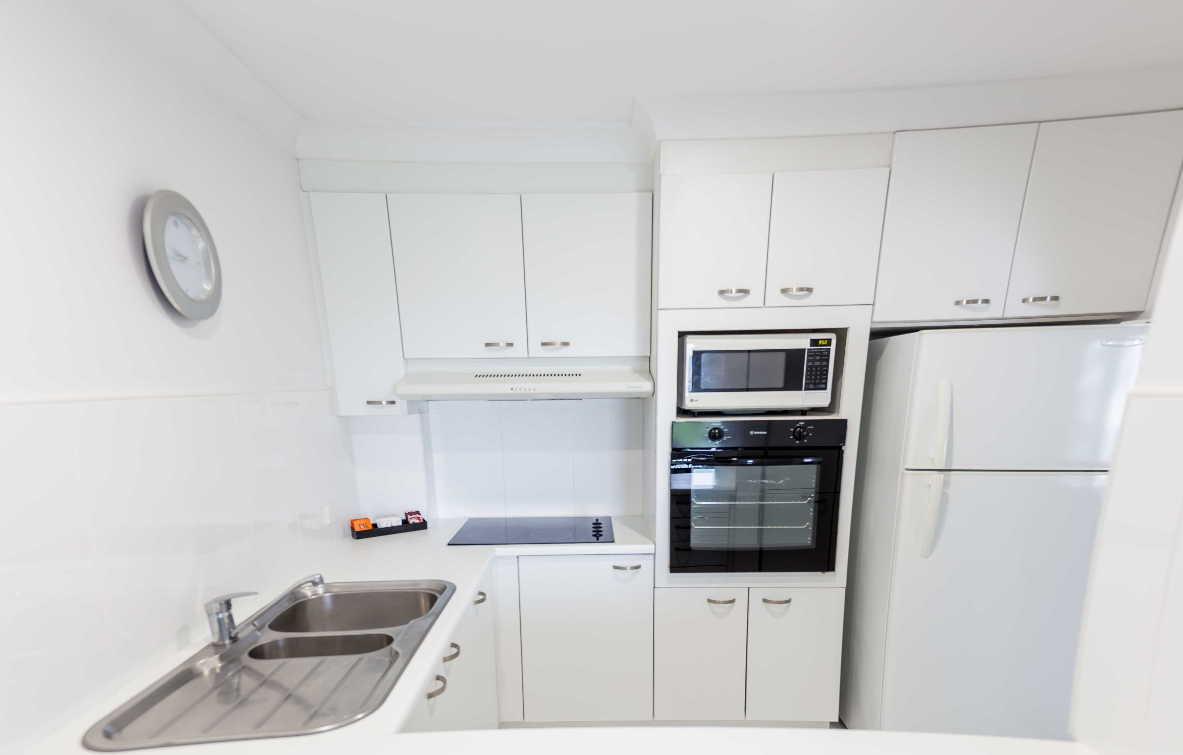 Le Beach Apartments — image 7