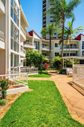Exterior - Le Beach Apartments (Burleigh Heads)