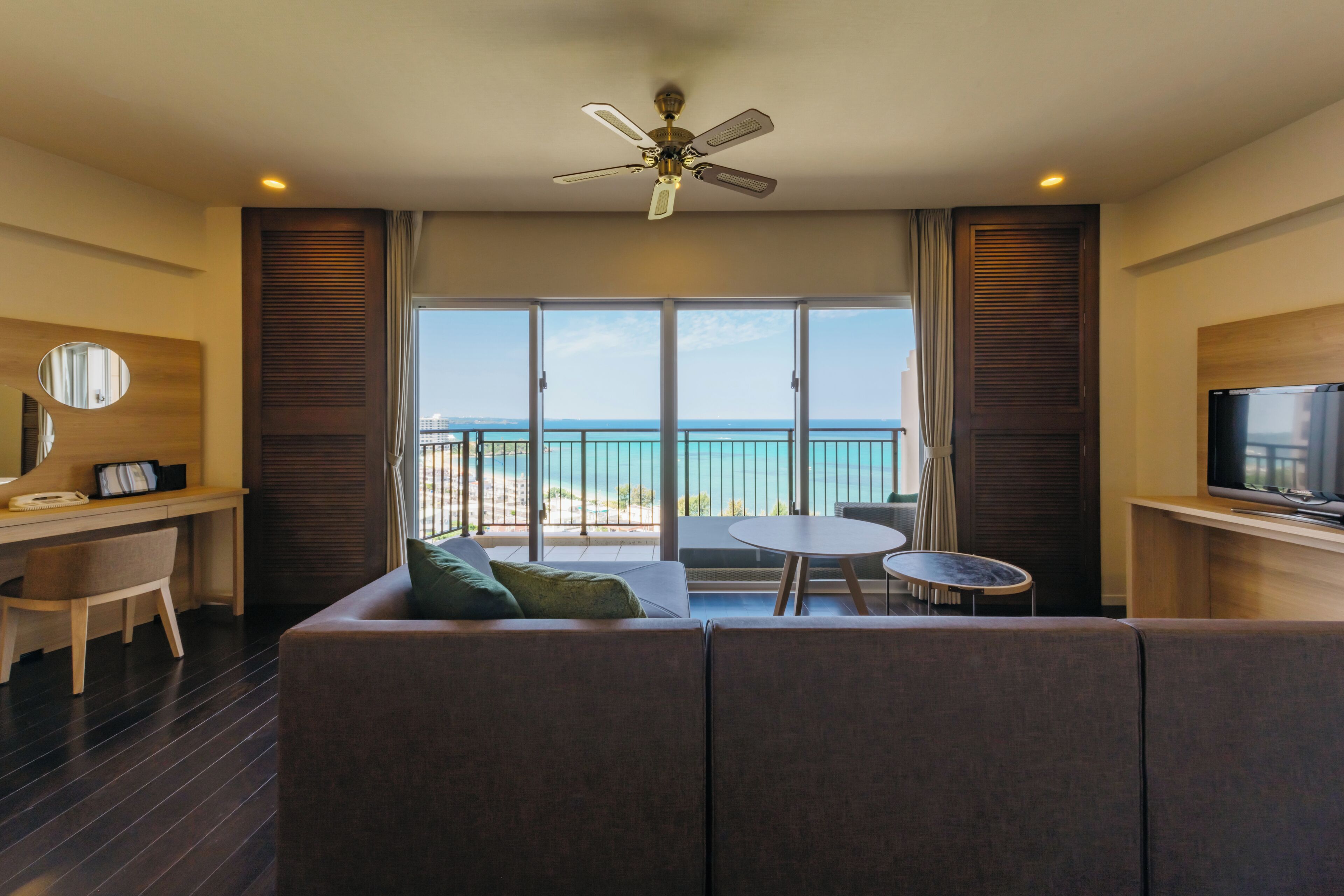 Suite in Condo Bldg (Double Occupancy) | Down comforters, in-room safe, desk, laptop workspace