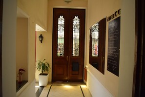 Khu sảnh