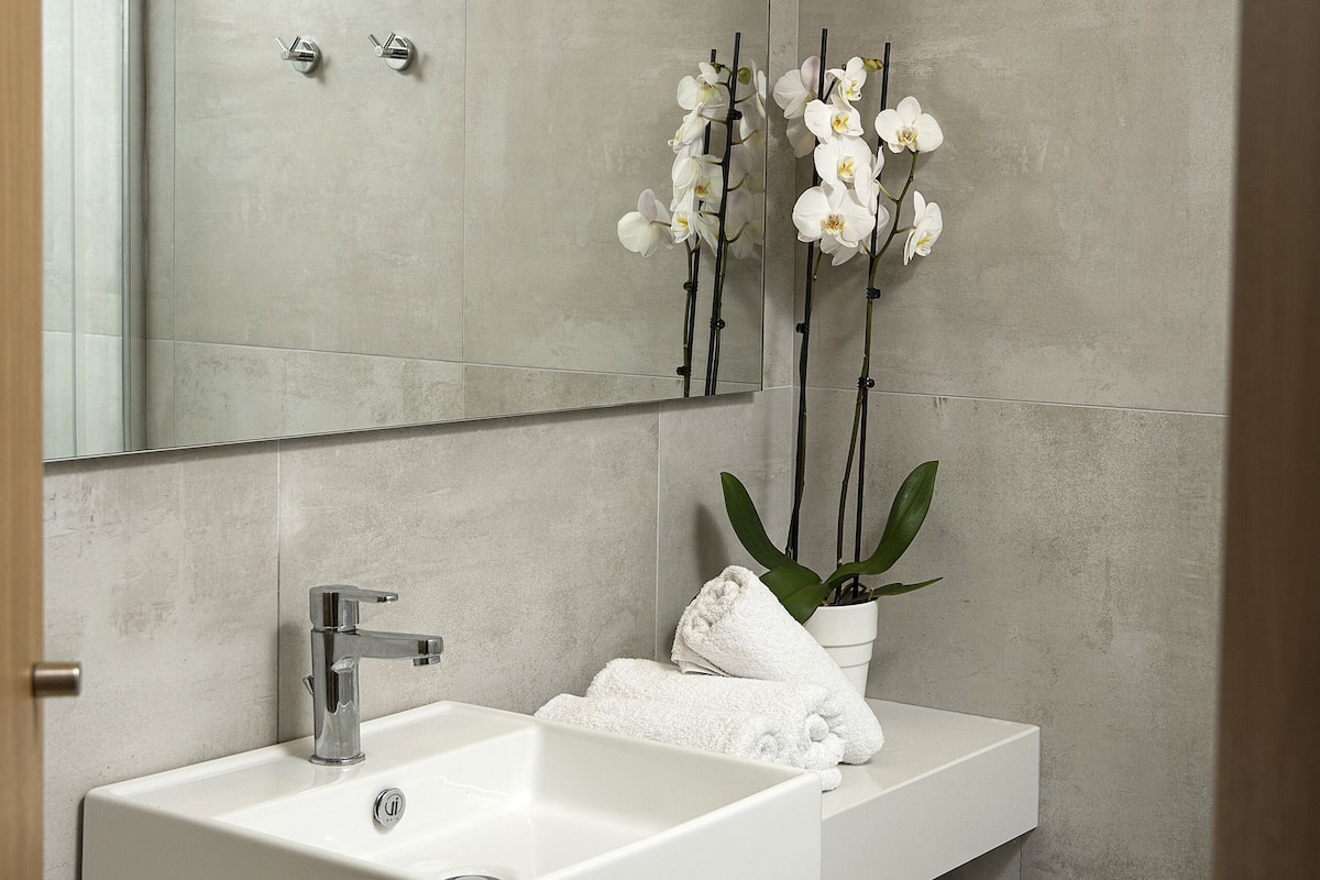 free toiletries, hair dryer, bathrobes, slippers