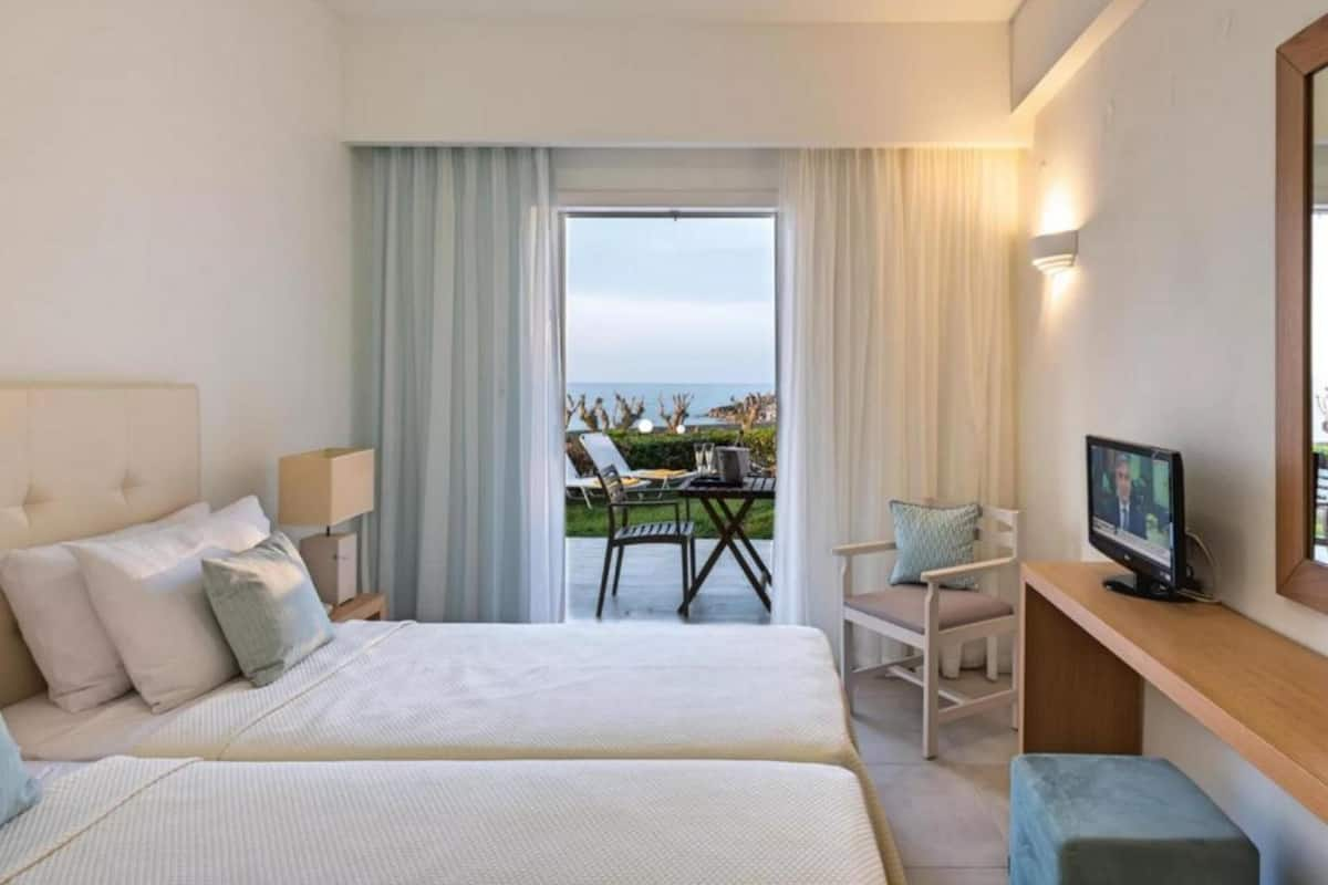 Quadruple Room, Sea View