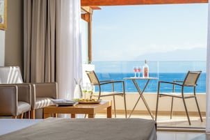 Sistema de insonorización, wifi gratis y ropa de cama