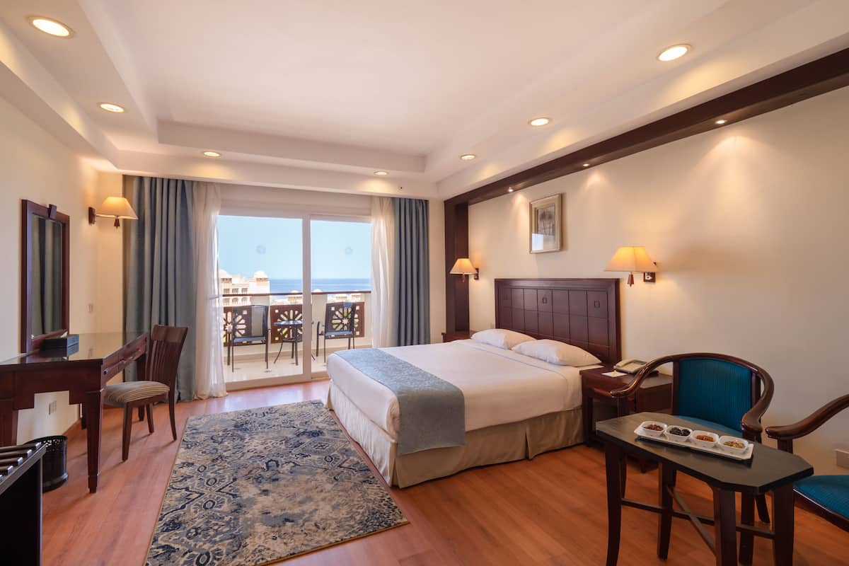 valentine's special offer | 1 bedroom, egyptian cotton sheets, premium bedding, minibar