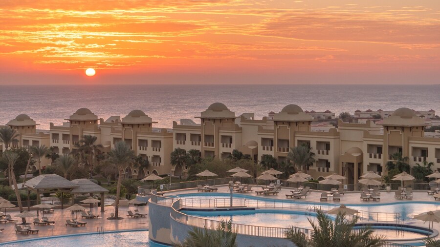 Serenity Alpha Beach