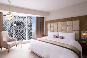 Minibar, in-room safe, desk, rollaway beds - City of Dreams โ The Countdown Hotel (Cotai)