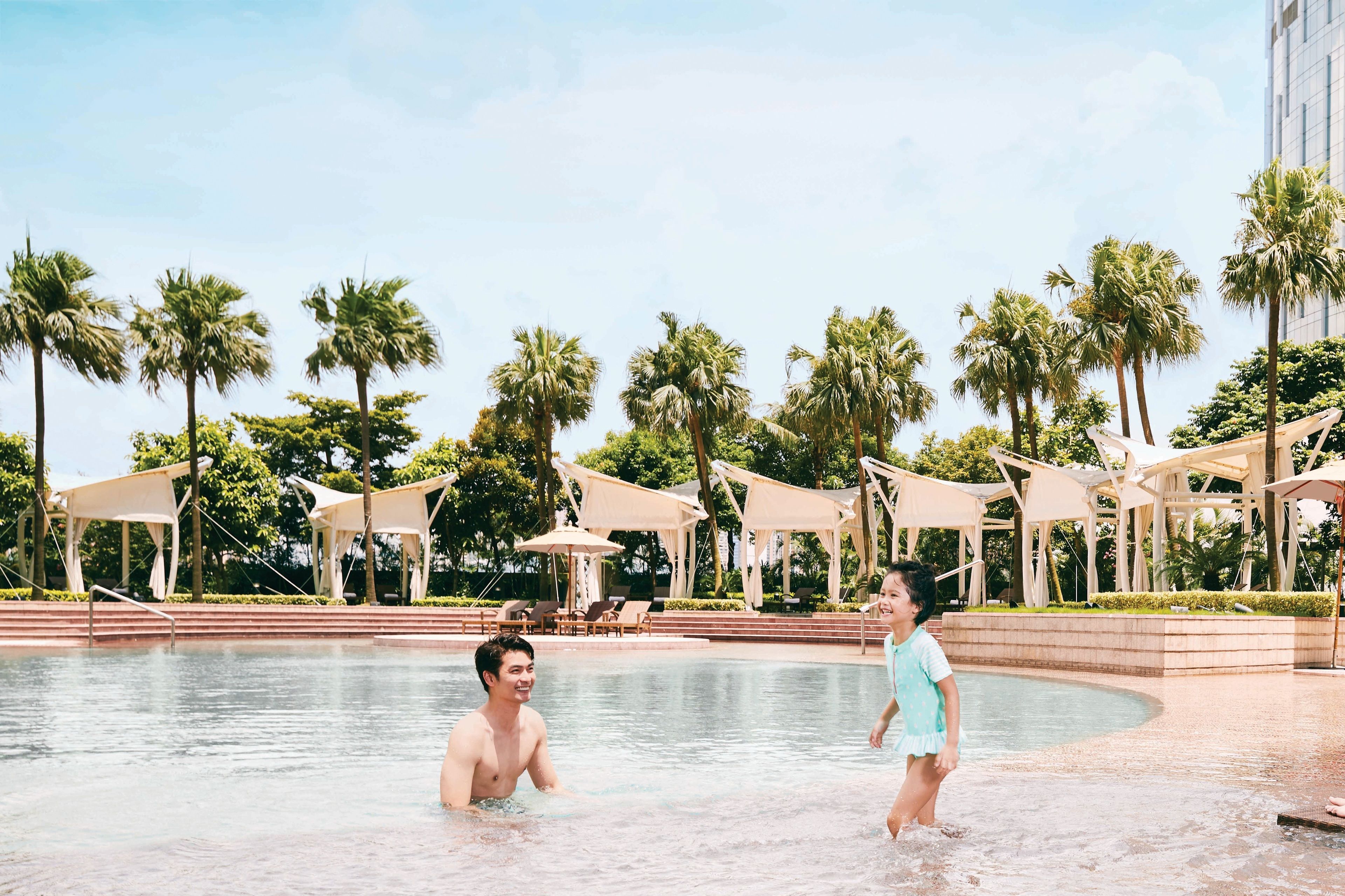 outdoor pool, free pool cabanas, pool umbrellas