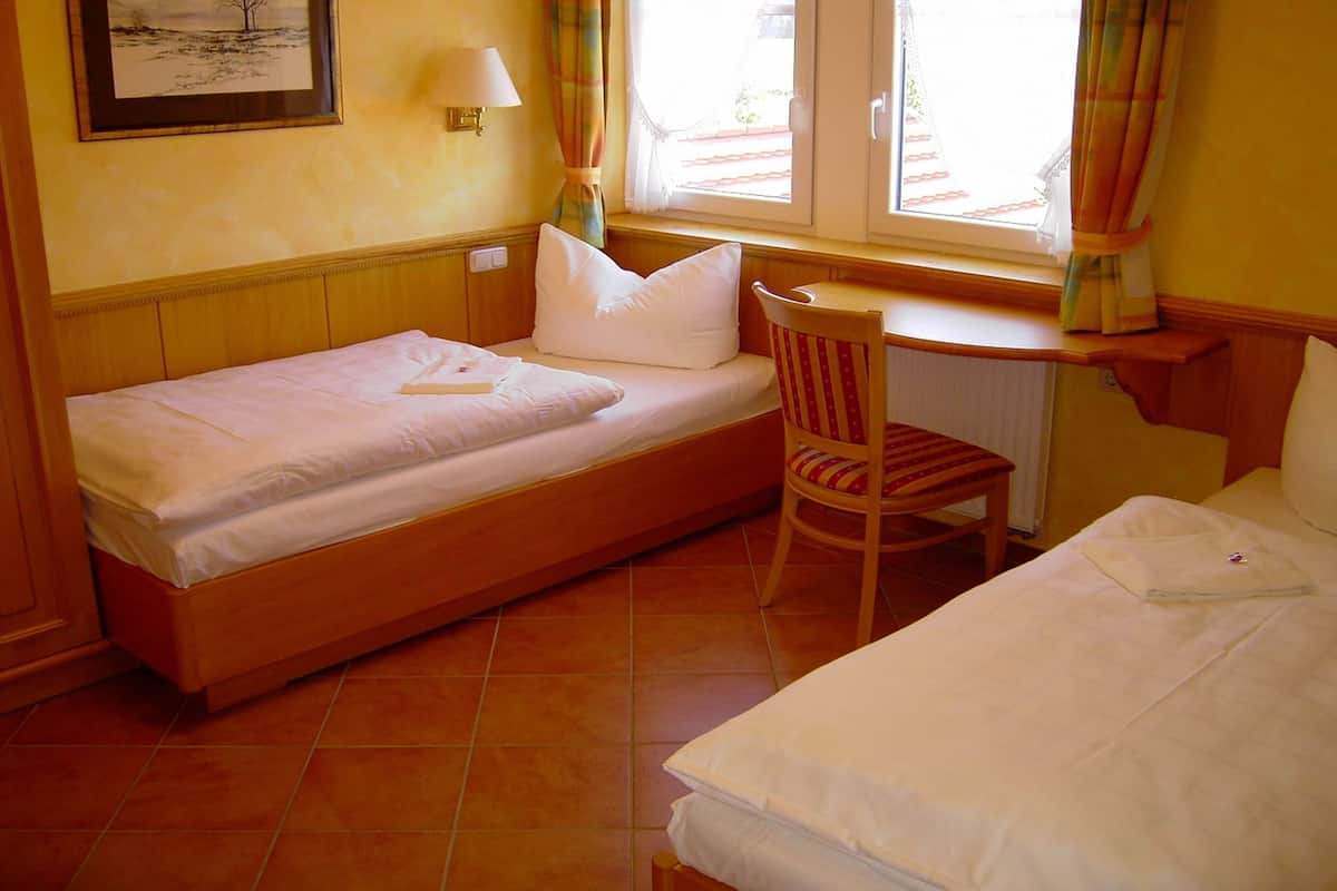 Suite, Tower | Minibar, individually furnished, desk, iron/ironing board