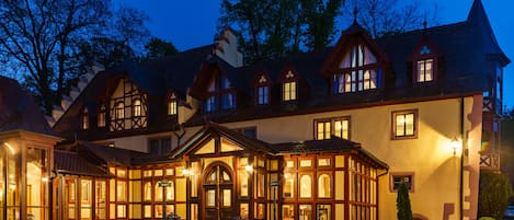 Front of property – evening/night