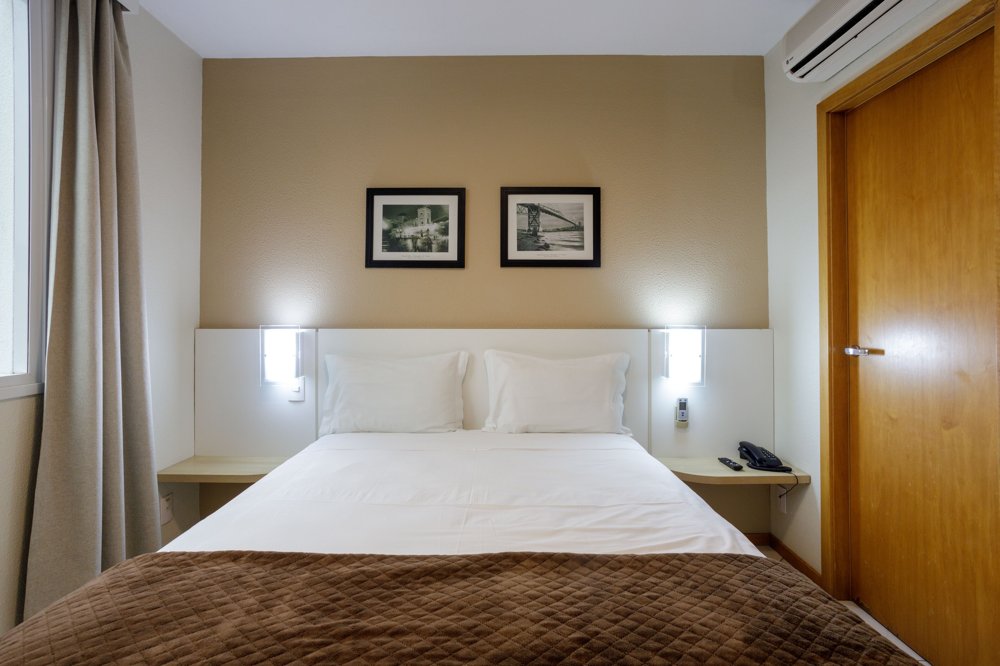 standard room (casal) | 1 bedroom, minibar, in-room safe, desk
