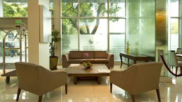 Sala de estar en el lobby