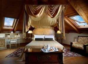 Minibar, caja de seguridad en la habitación y insonorización 