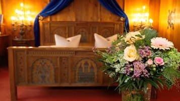 Ropa de cama hipoalergénica y minibar