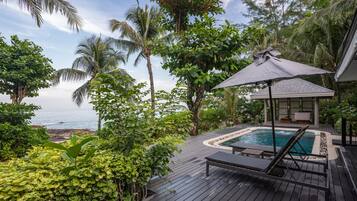 Pool Suite Villa | Garden view