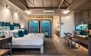 Deluxe Beach Front Bungalow | In-room safe, desk, soundproofing, free cots/infant beds - Moracea by Khao Lak Resort (Takua Pa)