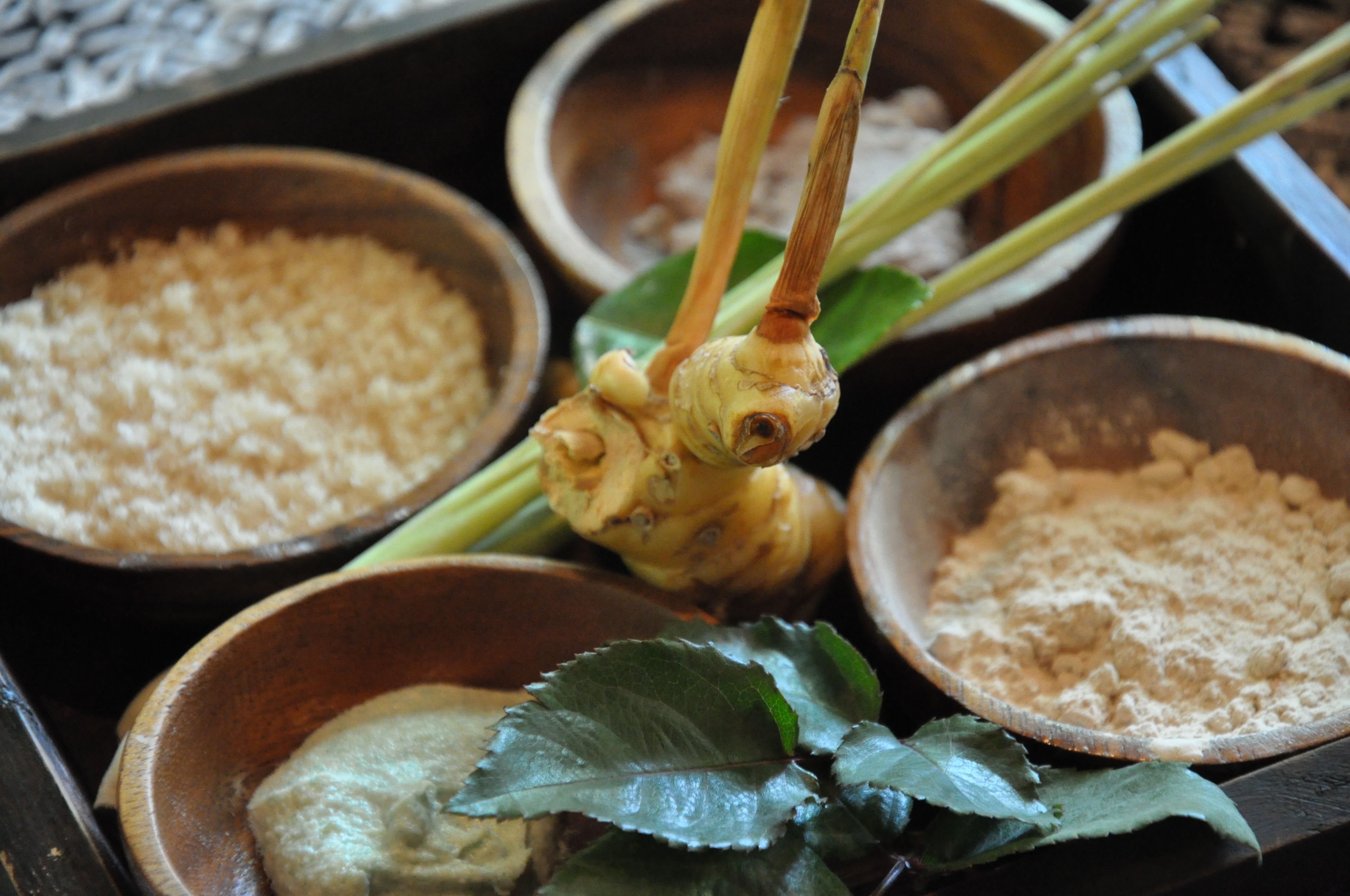 couples treatment room(s), hot tub, body treatments, aromatherapy