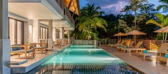 Khaolak Wanaburee Resort