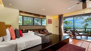 Villa, Beachfront (Rendezvous Villa) | 2 bedrooms, minibar, in-room safe, desk
