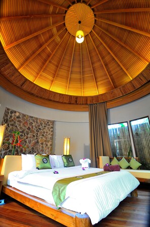 Luxury Villa, 3 Bedrooms, Private Pool | Minibar, in-room safe, desk, free cots/infant beds - Metadee Concept Hotel (Karon)