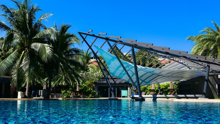 R Mar Resort and Spa
