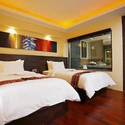 Superior Garden View Twin | 1 bedroom, premium bedding, minibar, in-room safe