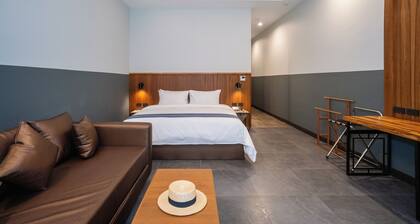 R Mar Resort and Spa
