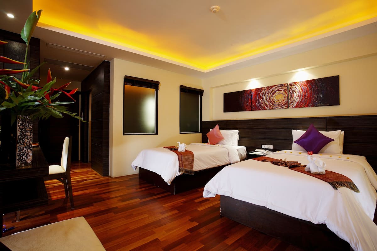 Premium bedding, minibar, in-room safe, blackout curtains
