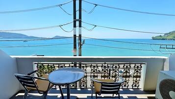 Deluxe Room, Sea View | Teres/patio