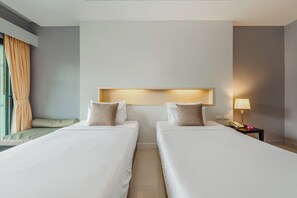 Premier Pool View | Minibar, Zimmersafe, Verdunkelungsvorhänge, kostenloses WLAN