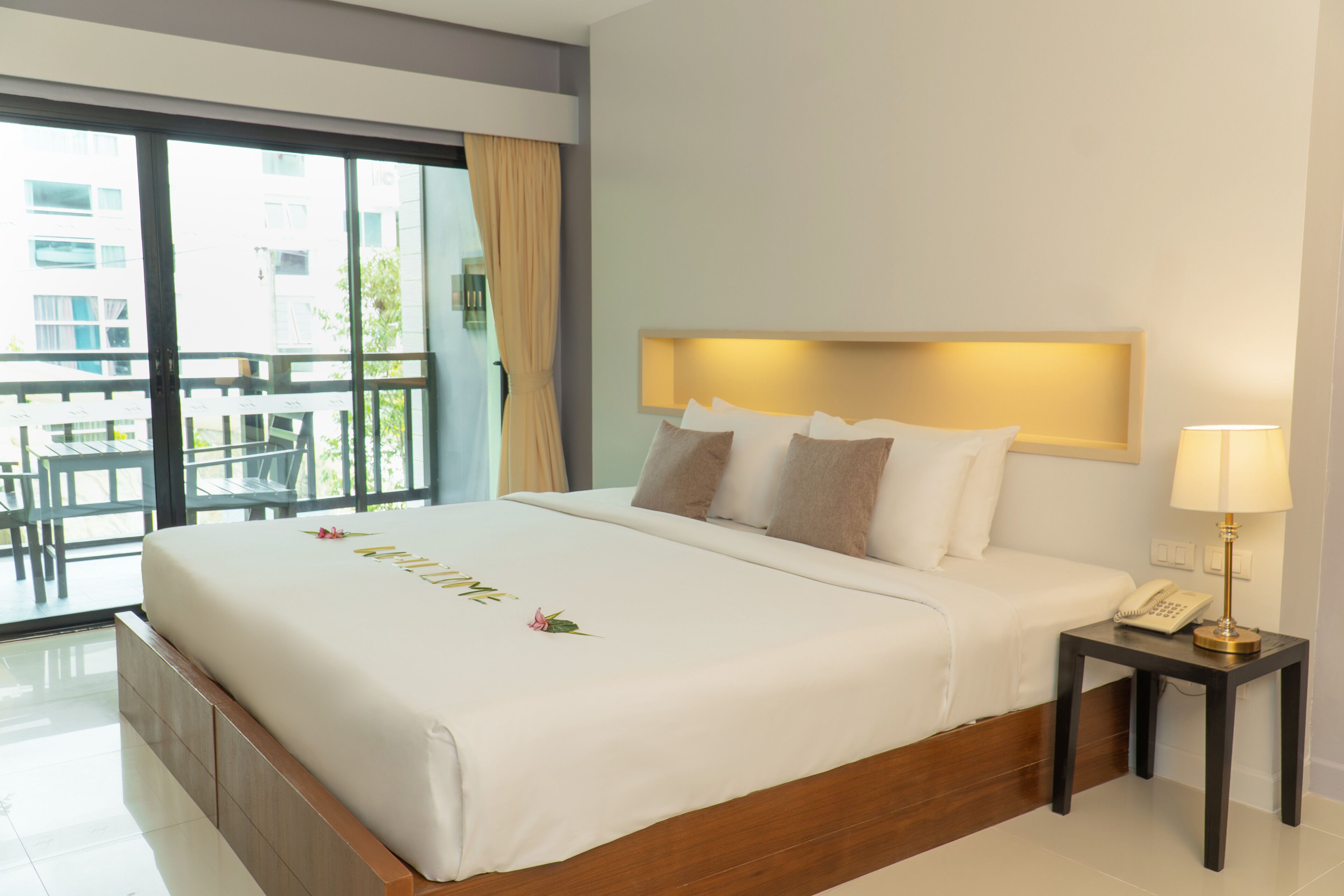 Minibar, in-room safe, blackout drapes, free WiFi