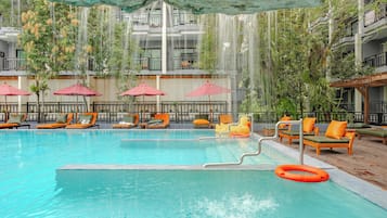 Outdoor pool, pool umbrellas