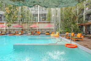 Outdoor pool, pool umbrellas