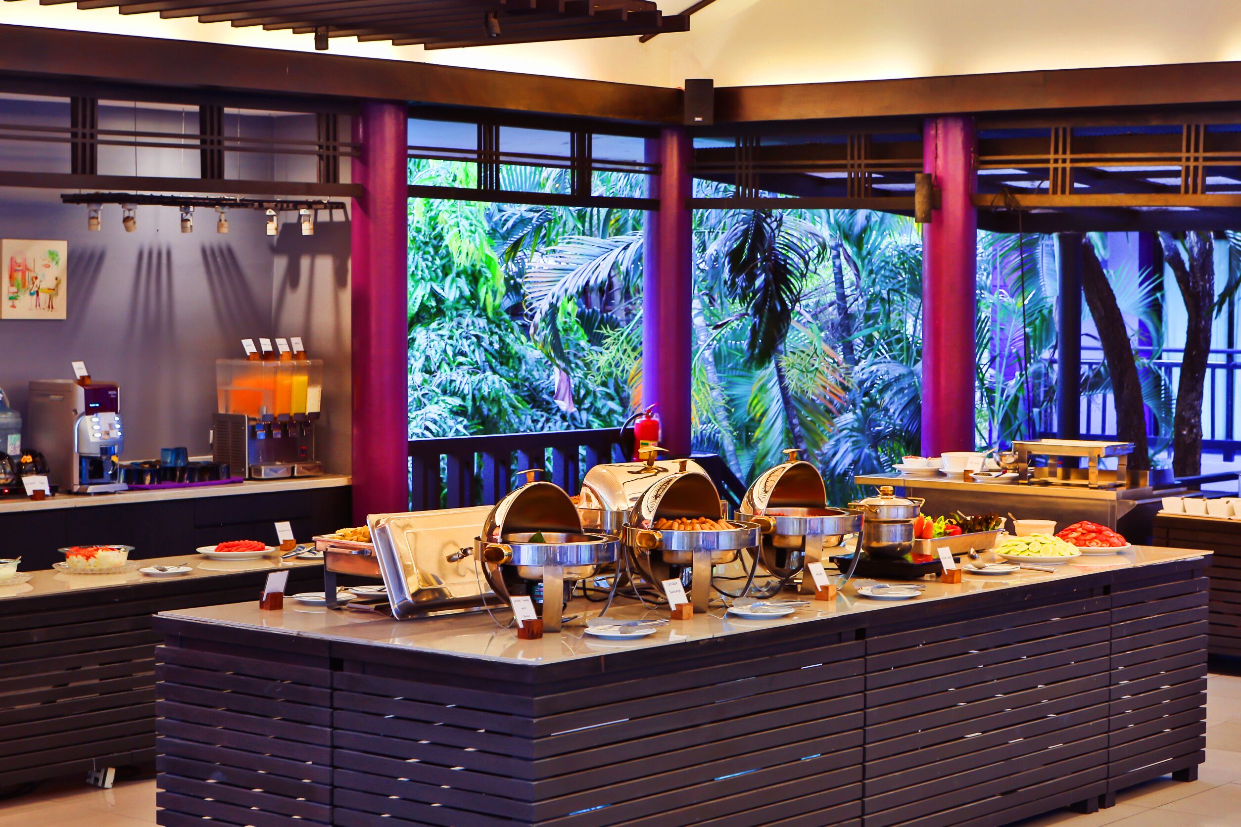 Café da manhã (THB 300 por pessoa)