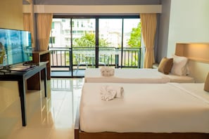 Habitación Deluxe | Minibar, caja fuerte, cortinas opacas y cunas gratuitas