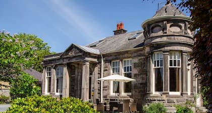 The Lodge Elgin